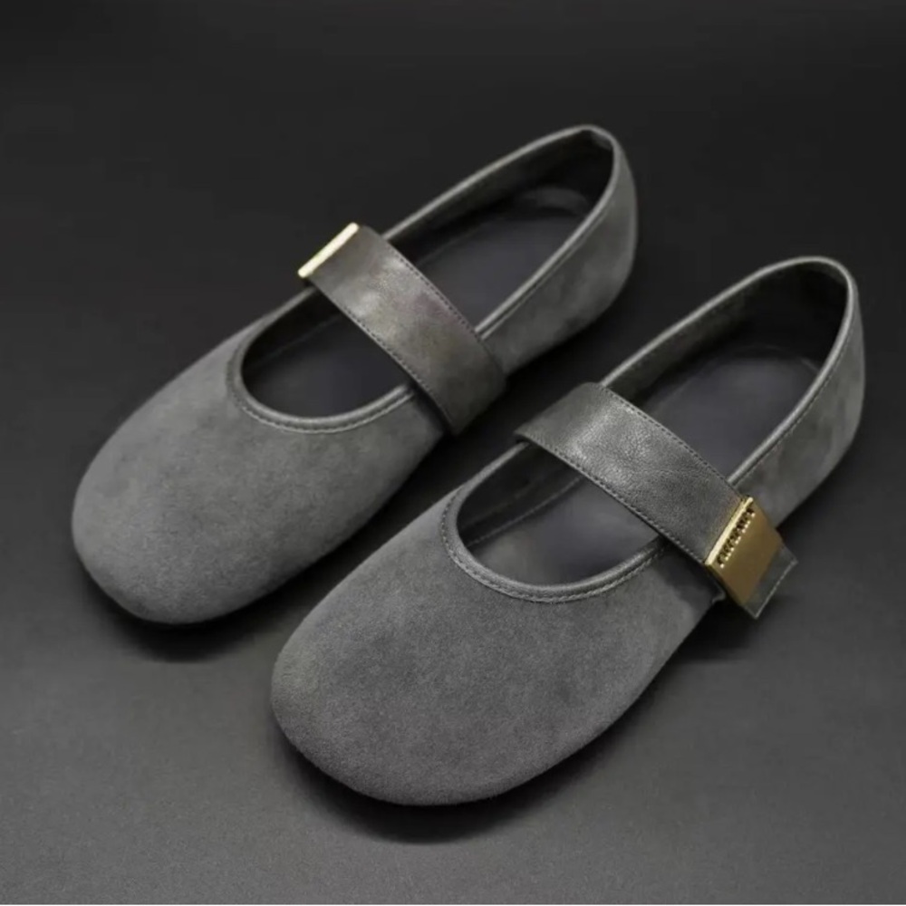 Chic Gray Mary Jane Flats with Gold Accent